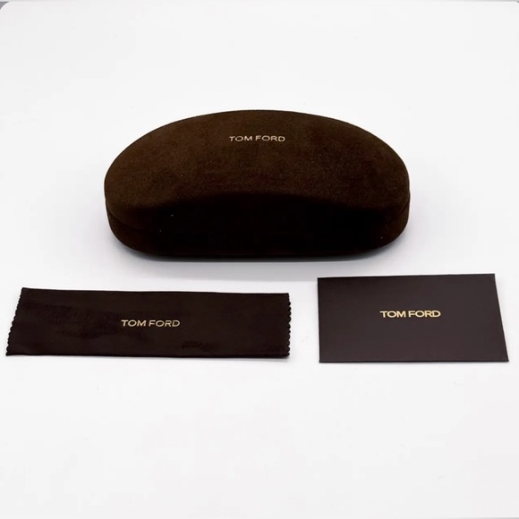 NEW FT0821/S 01D TOM FORD KIRA TF821 WOMEN CAT EYE POLARISED BLACK SUNGLASSES - Picture 8 of 8